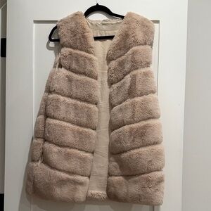 Women's Tan Faux Fur Vest